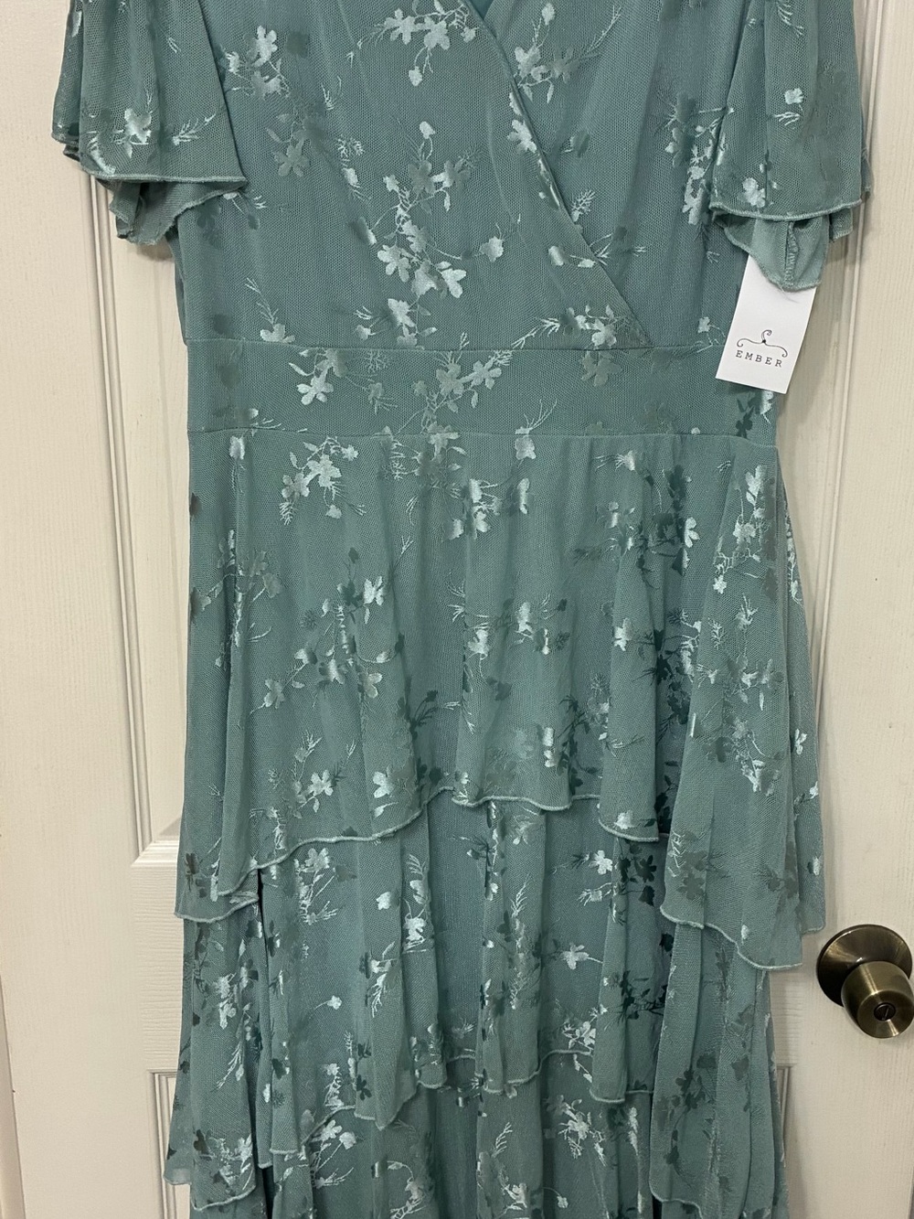 Women's Sage Floral Tiered Mesh Dress New